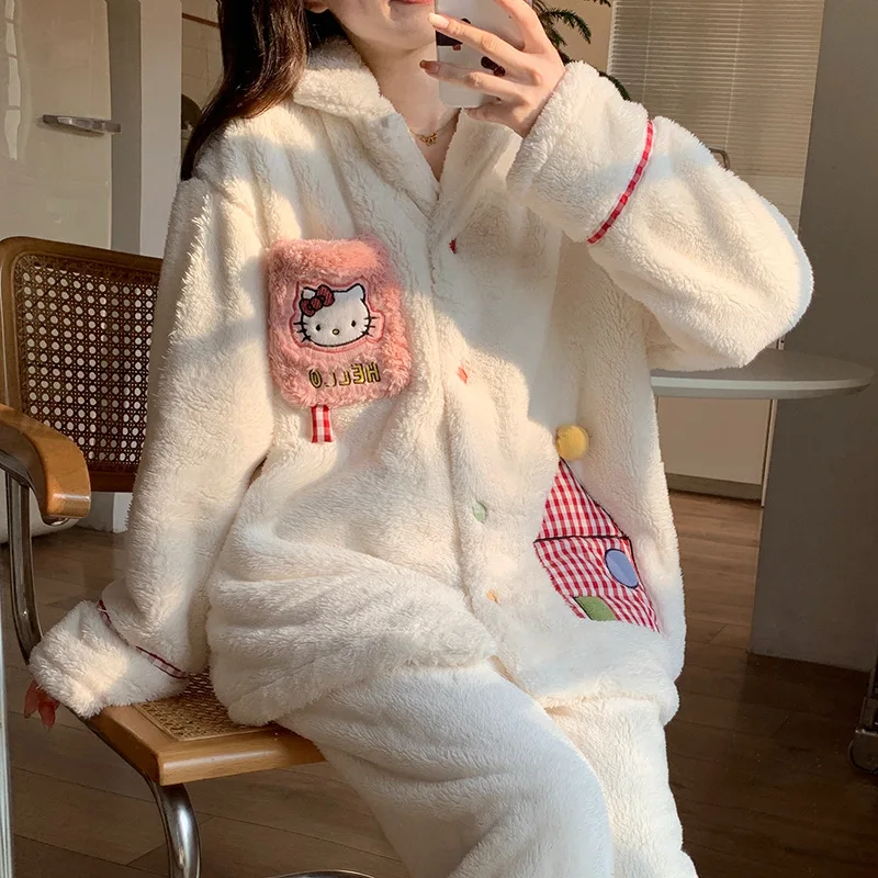 Nuevo pijama Sanrio Hello Kitty, cárdigan de lana coralina de invierno, ropa de descanso informal cálida de lana de manga larga, conjunto de pijamas para mujer