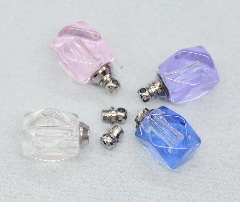 100PCS/LOT polyhedron crystal wishing bottle. Perfume bottle pendant. Mixed colors randomly sent 18X10MM