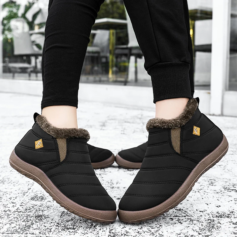 MAEDEF الرجال أحذية الشتاء الانزلاق على حذاء من الجلد شبشب منزل دافئ للرجال خفيفة الوزن عدم الانزلاق المضادة للانزلاق أحذية منزلية مريحة #1