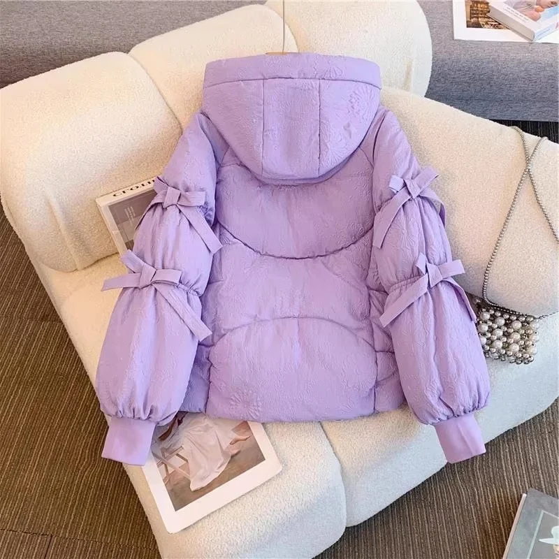 

2026 New Women's Short Puffer Jacket Bow Hooded Winter Coat Fashion Down Cotton Outerwear Autumn Winter Trendy Sweet Style W2368