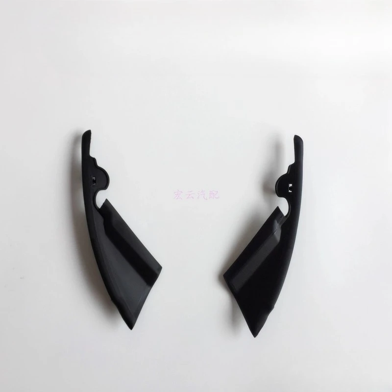 

1pcs For Toyota Previa ACR30 ACR50 Fender Triangle Rubber Wiper Water Drainage Deflector