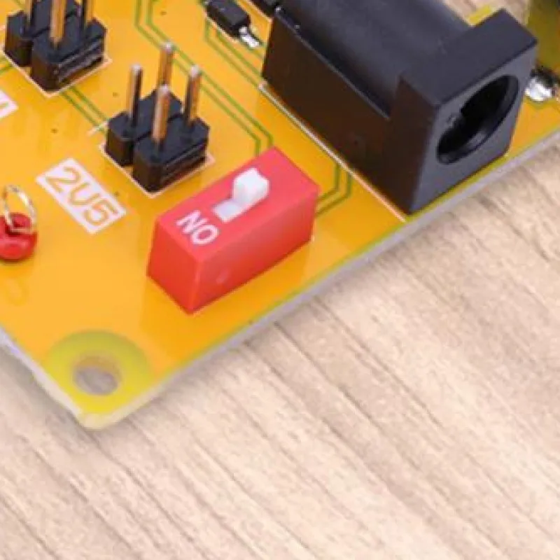 

High Precision AD584 Module 2.5V/7.5V/5V/10V Voltage Reference Module 4-Channel AD584 Voltage Reference Module Board 4.5-30V