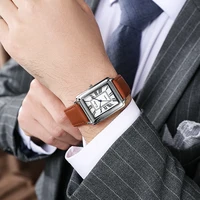 Montre-bracelet à quartz pour hommes à la mode avec bracelet en cuir 5