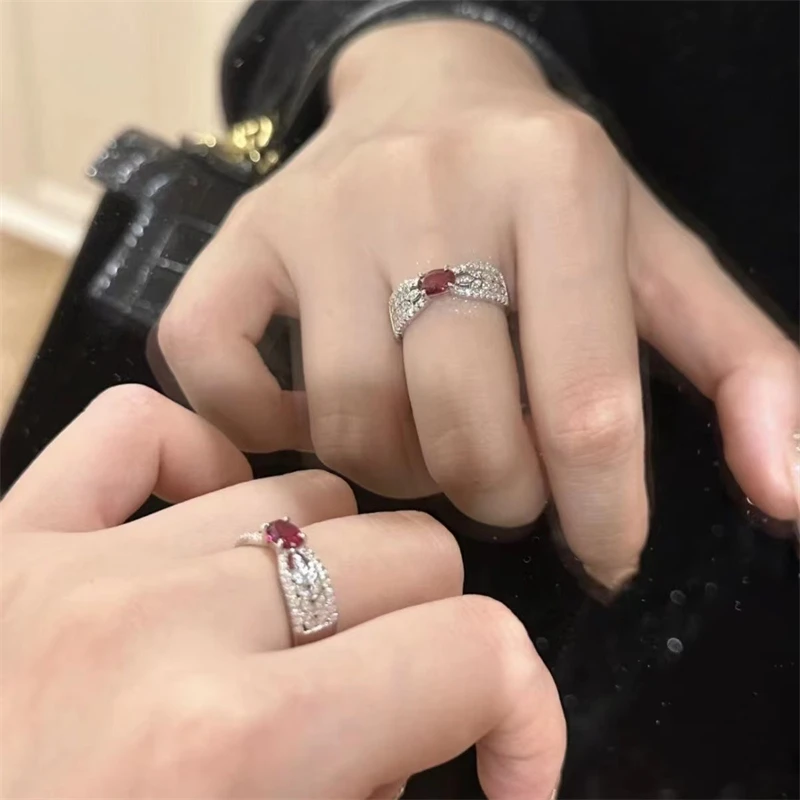 New Fashion Vintage Red Zircon Rhinestone Copper Rings for Women Gorgeous Silver Color Opening Ring Wedding Party Jewelry Gift