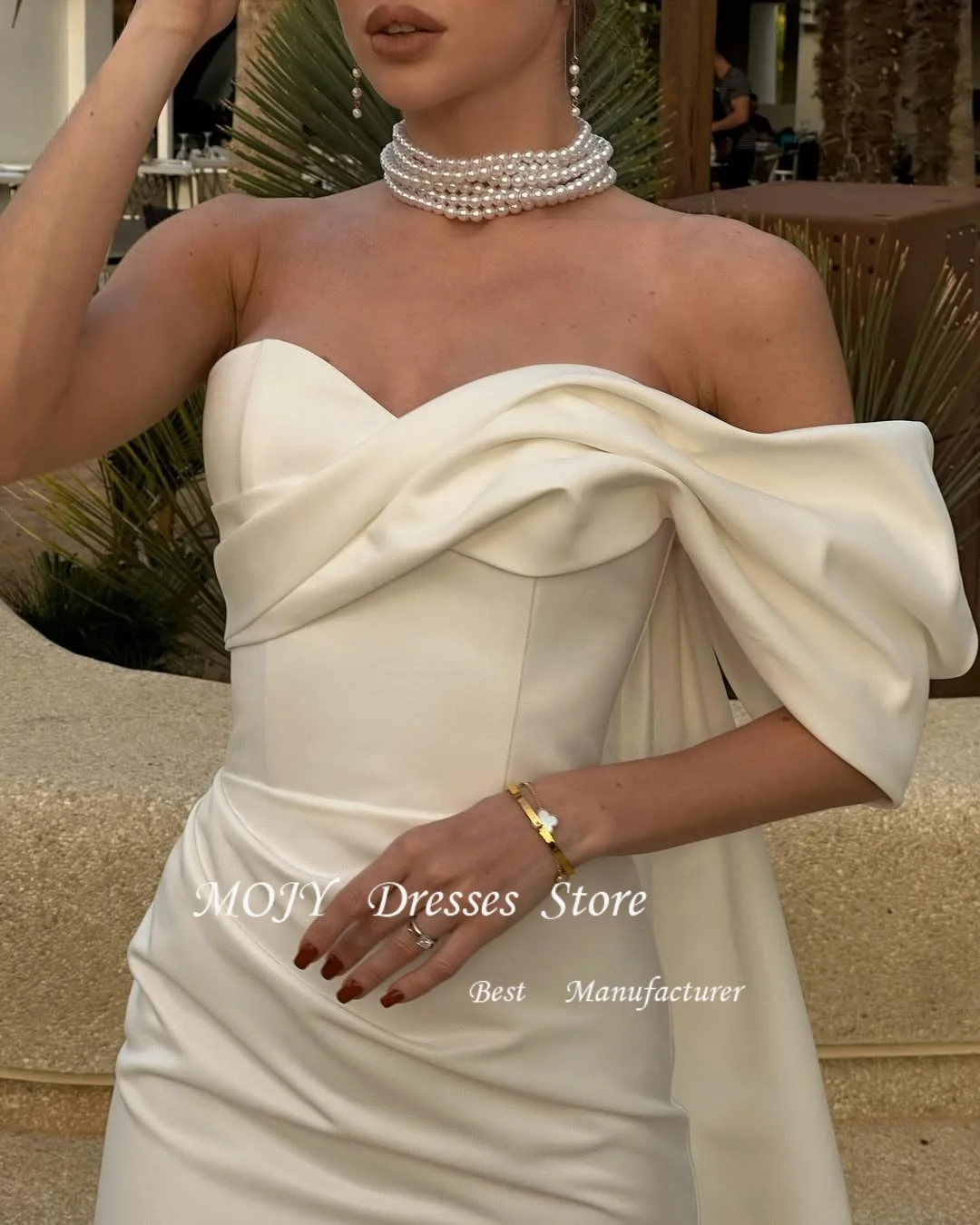 Mojy Maßgeschneidertes One-Shoulder-Schatzkleid mit asymmetrischen Falten und Satin-Etui, Mini-Hochzeitskleid mit Reißverschluss hinten über dem Knie