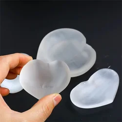 Natural White Selenite Handmade polished Crystal Heart Bowl Hand Carved Heart Shape Selenite Crystals for Reiki Healing Meditati
