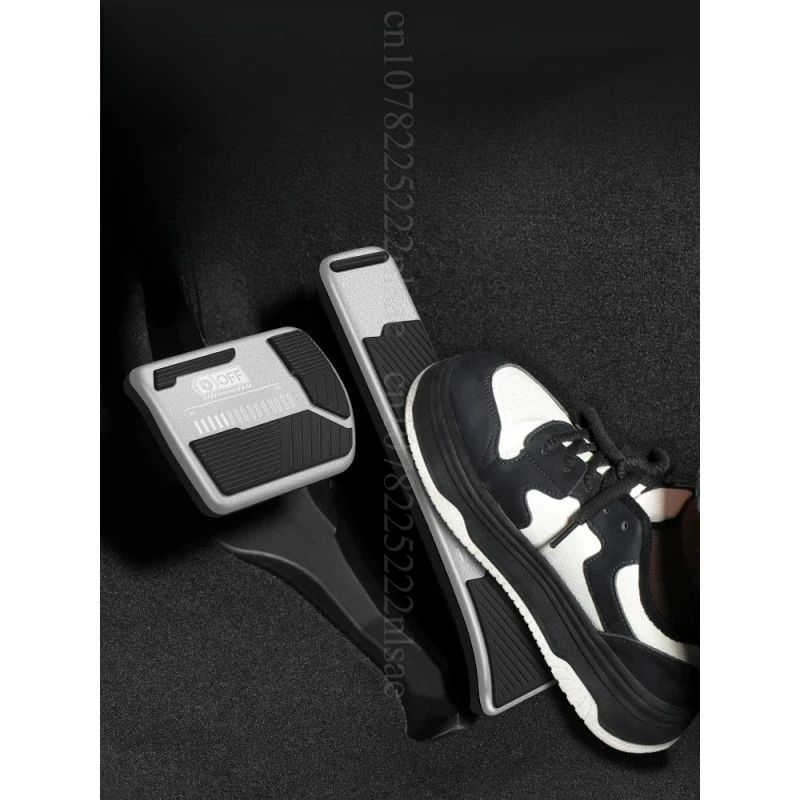 

Для Leapmotor C10 комплект чехлов на педаль акселератора и тормоза, противоскользящие чехлы на педали автомобиля, полная коллекция аксессуаров для внутренней отделки