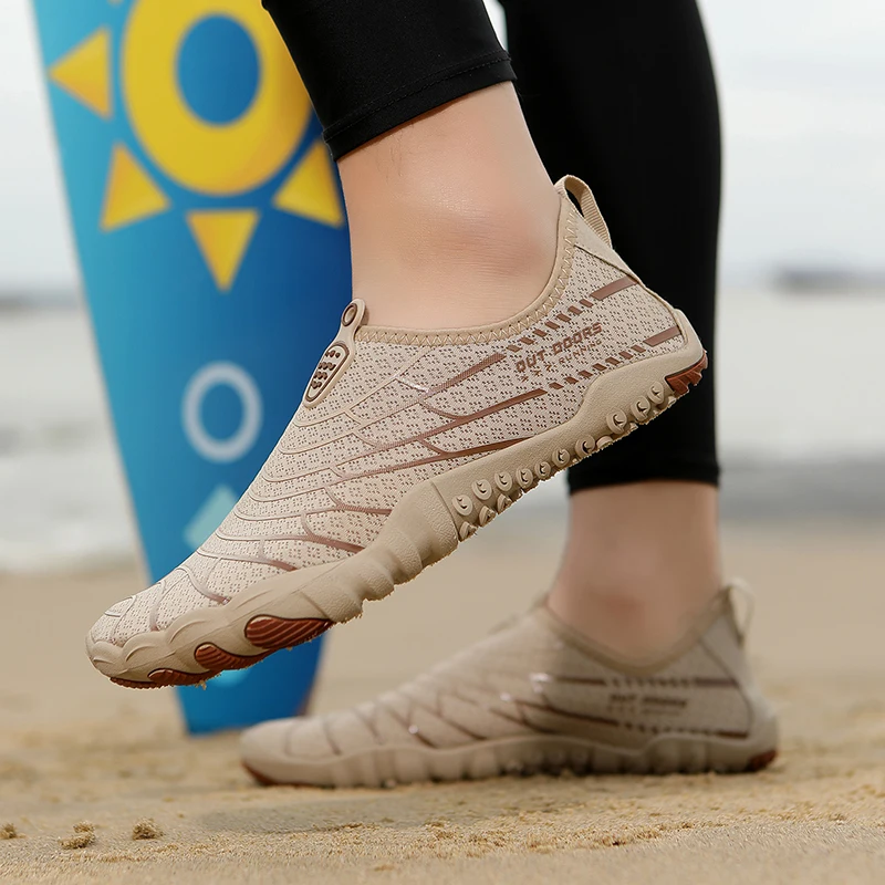 Men's and Women's Wide-Toe Lightweight Quick-Drying Couple's Water Shoes, Non-Slip Soft Sole, Comfortable Fitness Yoga Beach Water Shoes