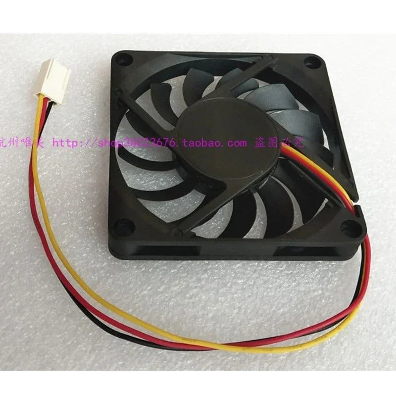 

pa Y.S.TECH 7010 70*70*10MM Cooling fan 70MM 7cm CPU Ultra-thin cooling fan 12V 0.23A with 3pin