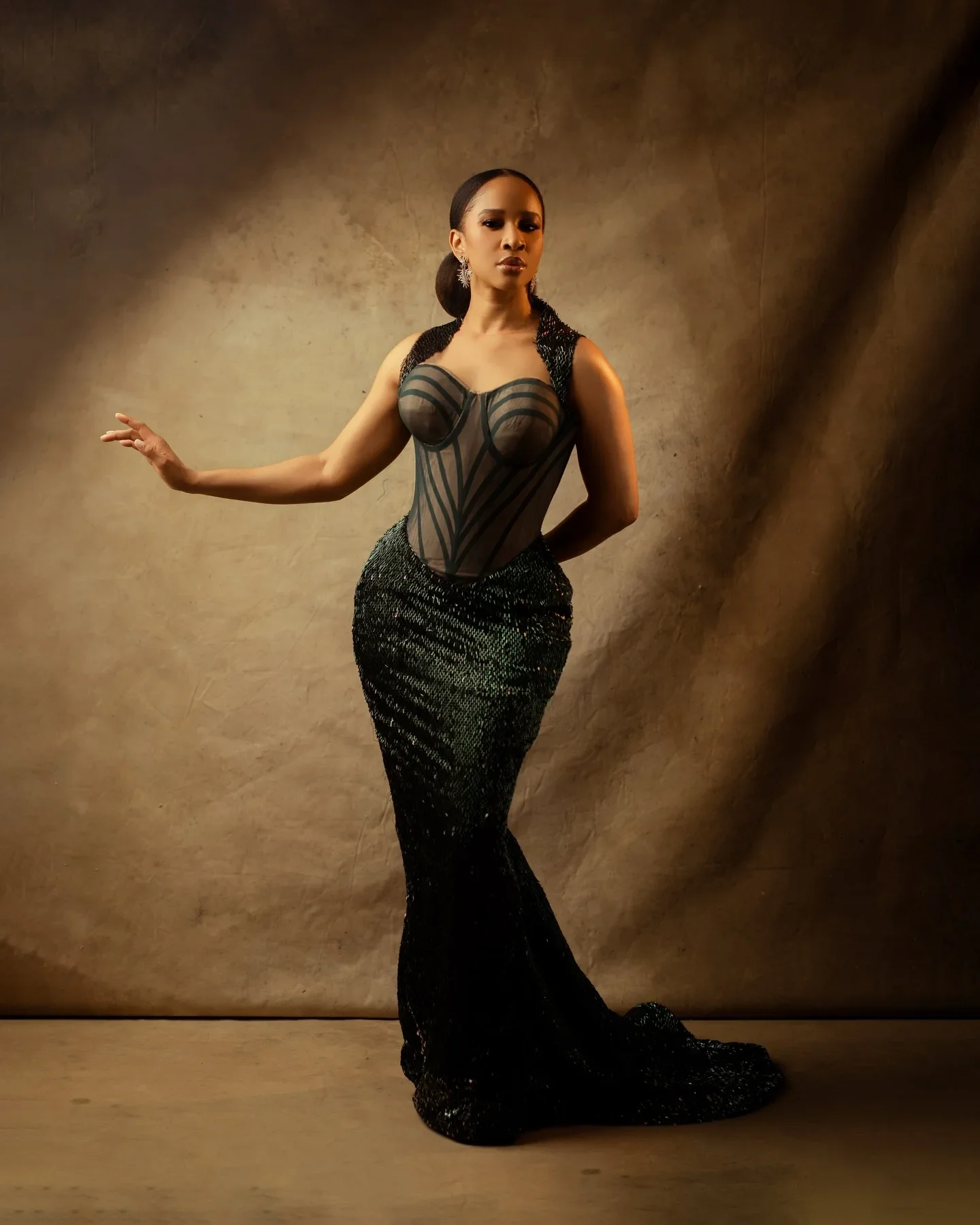 Customized Glitter Dark Green Long African Women Prom Evening Dresses Luxurious Beading Crystal Mermaid Dressing