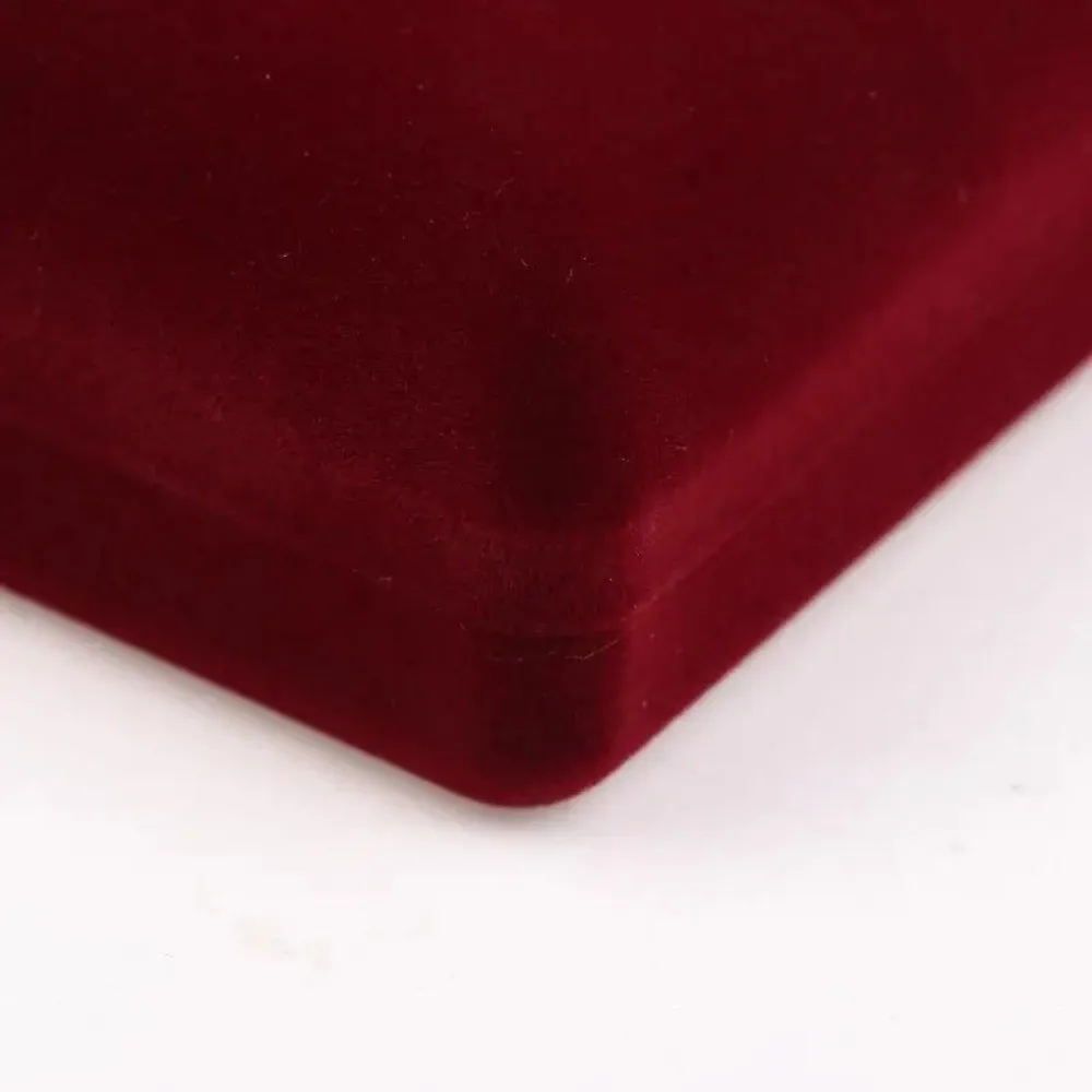 

Luxury Flocking Jewelry Box Gold Buckle Pendant Ring Display Storage Box Red Earring Bracelet Packaging Box Jewelry Case
