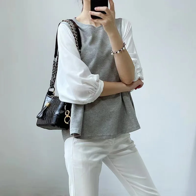 Japanese and Korean Shirts  Women in Summer Color-blocking Round Neck Top Loose Short-sleeved Cotton
