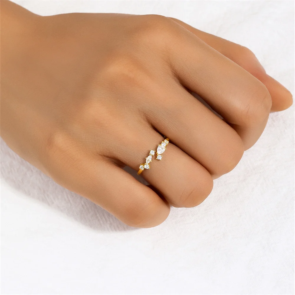 CANNER 925 Silver Sweet Four Leaf Flower Rings For Women 18K Gold Adjustable Zircon With Super Sparkling Star Points Ins Gift