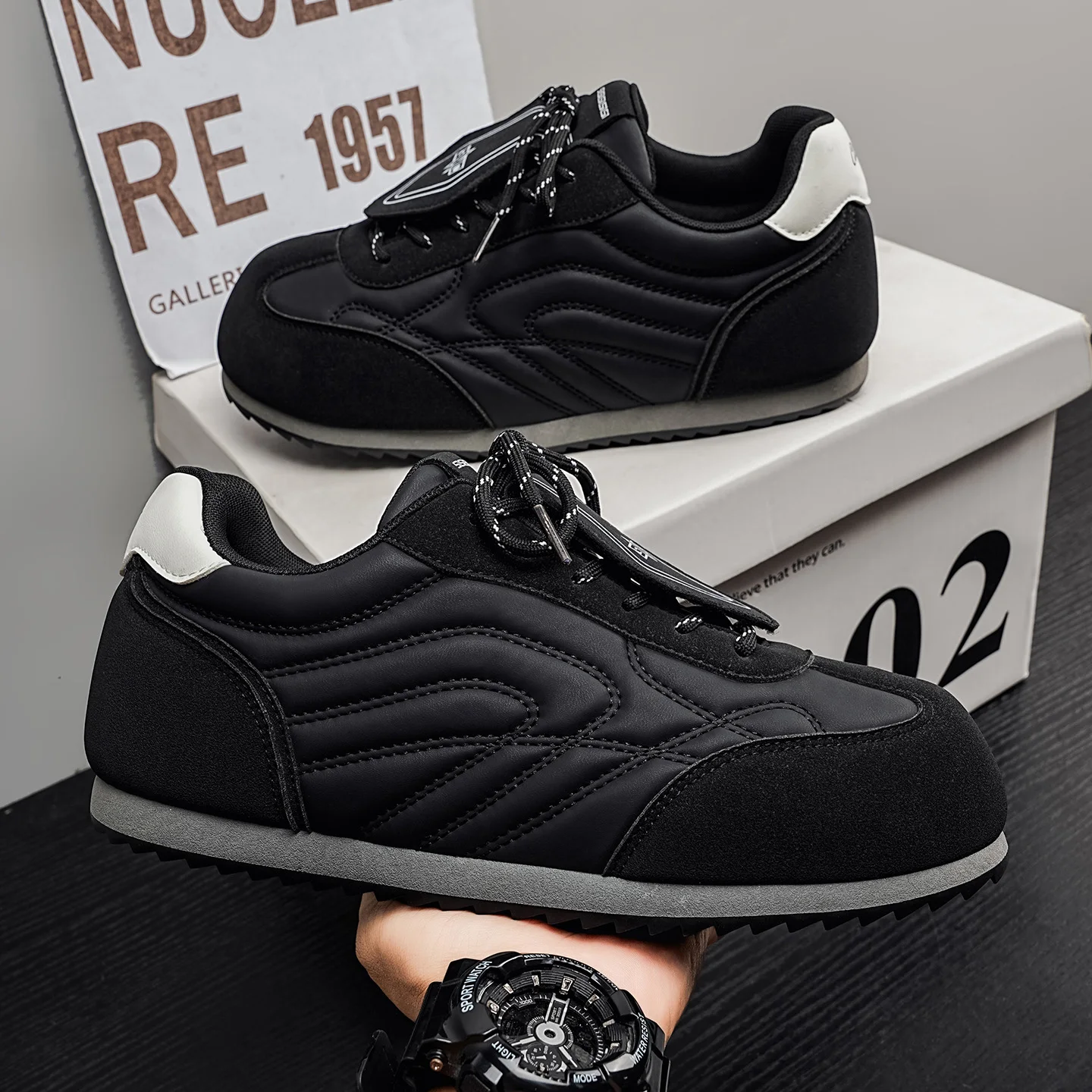 Cream White Retro Sneakers for Men Lace Up Suede Low Top Shoes Black Heel Gum Rubber Sole Classic Casual Walking Footwear