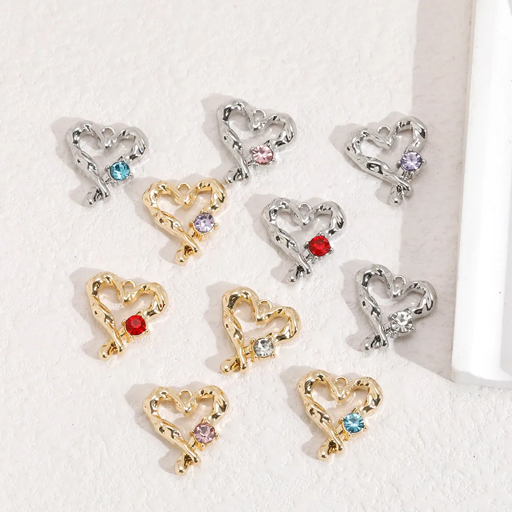 

50pcs Vintage Silvery Color Pendants Handmade Love Heart Hollow Pendants Necklace Earring Connectors Diy Jewelry Making Findings