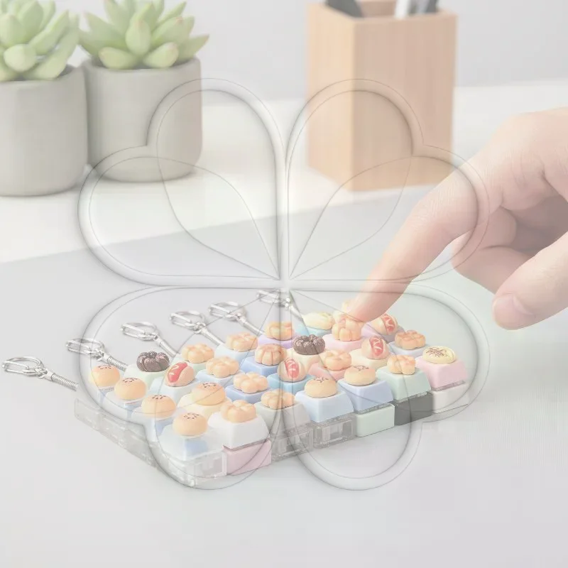 1PC Creative Cute Bread-shaped Keychain Stress-relief Toy Small Accessory