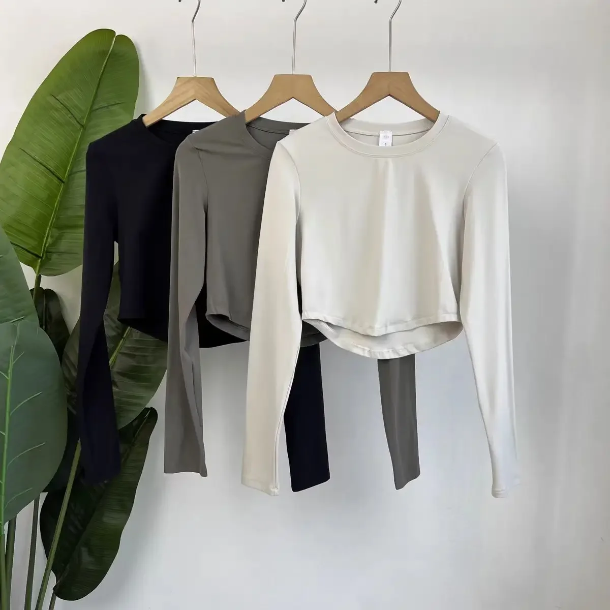 

Lemon Long Sleeve Cropped Tops Solid Color Round Neck Backless Show Navel T-Shirt Women Spring Summer Wear Both Sides Tee Tops