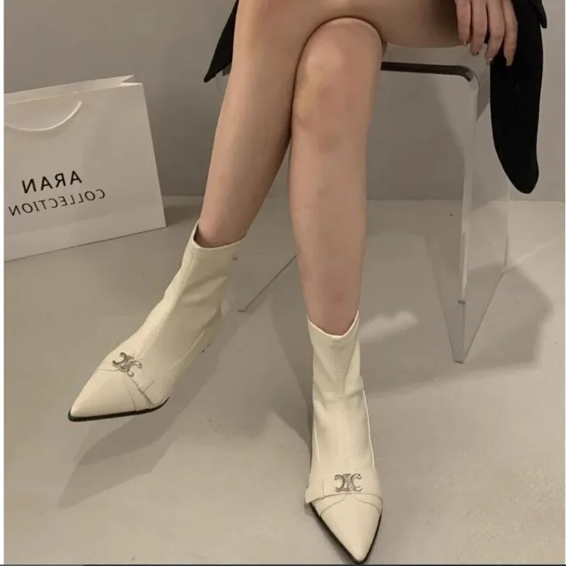 Fashion 2024 Autumn New Rivet Pointed Toe Women Ankle Boots Ladies Back Zipper Eelgant Round Heel Shoes Soft Leather Short Boots