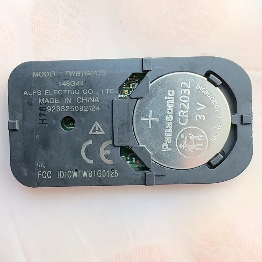 SUPERKEY TWB1G0125 715G36 OEM 2 Buttons Original Smart Key 433.92MHz FSK For 2018 2019 2020 2021 Toyota Rush Daihatsu Terios