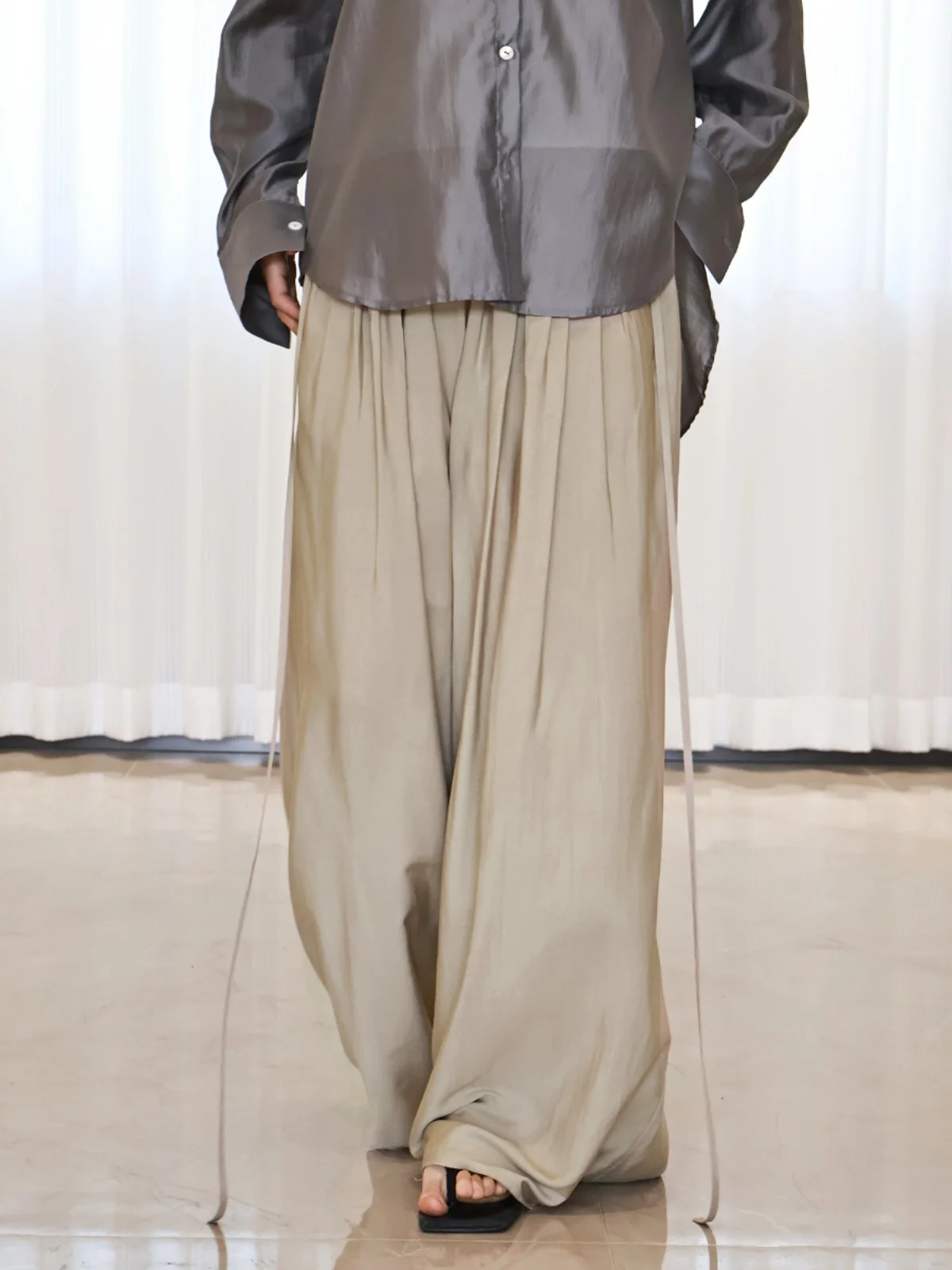 

Женские летние тонкие повседневные брюки Madeira 24SS оригинального дизайна с боковыми шнурами, свободного кроя, широкие штанины, удлиненные