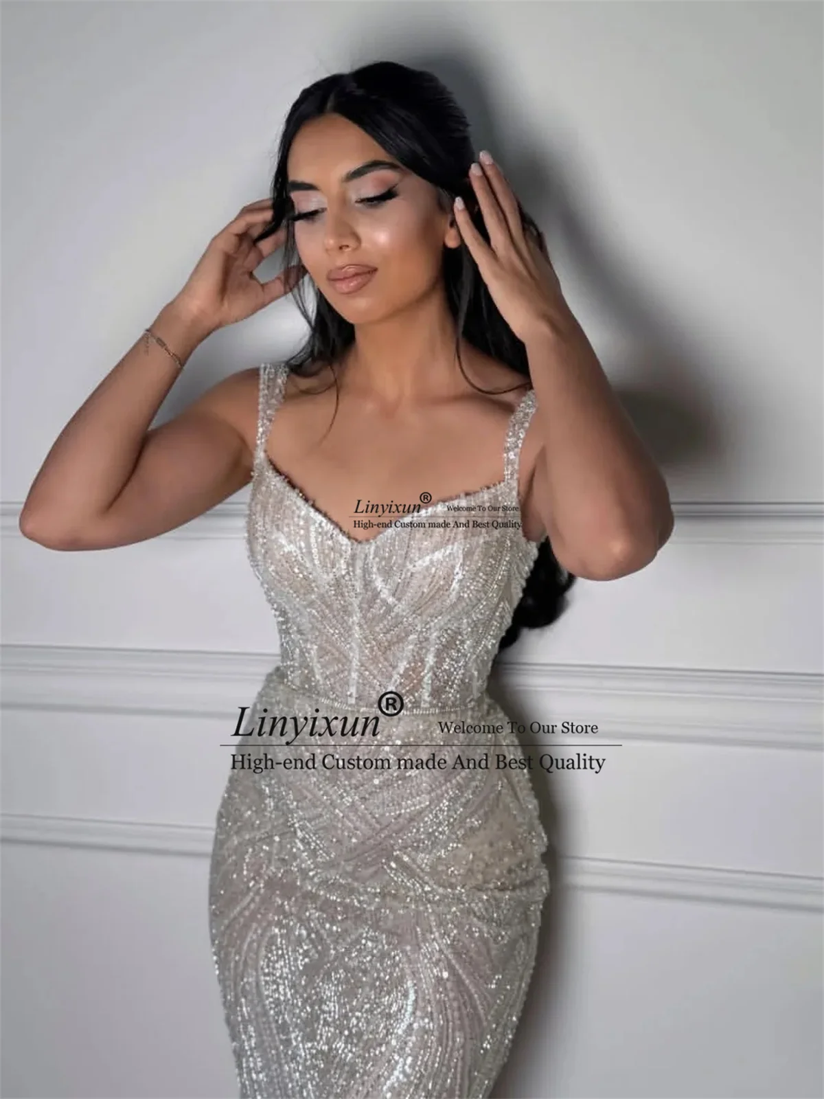 ชุดราตรีทรงเมอร์เมดแบบอาหรับ ประดับคริสตัล งานเลี้ยงกลางคืน งานกาล่า ชุดราตรีเซ็กซี่แบบ Aso Ebi  สามารถสั่งตัดได้ พร้อมชายกระโปรงยาว