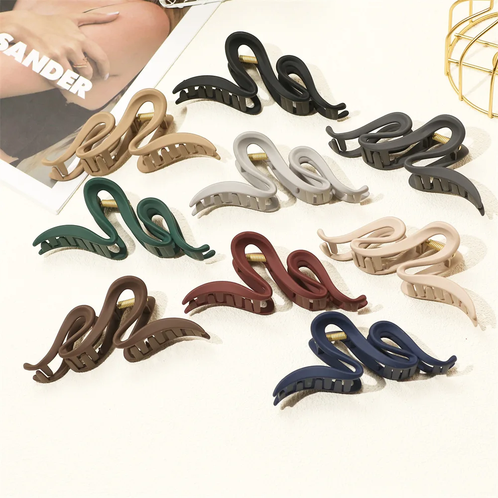 

Candy Color Wave Hair Claw Clip Women Sweet Colorful Hair Claw Hairpin Irregular Crab Clip Korean Headwear Girl Hair Accessories