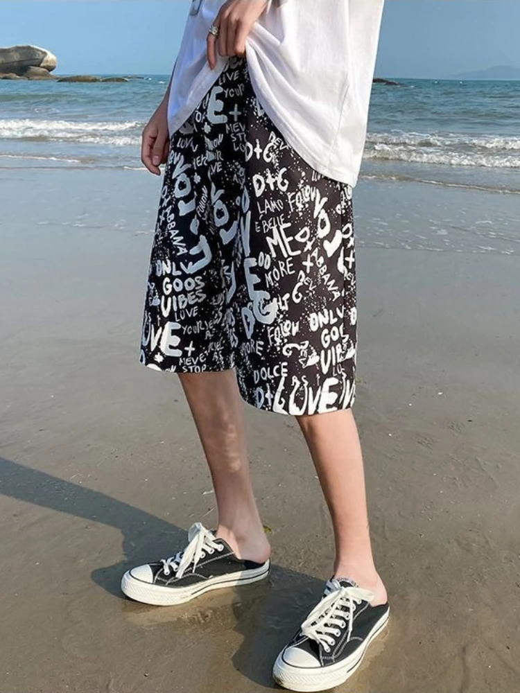 

Oversized Graffiti Print Athletic Shorts for Women and Men Summer Comfortable Streetwear Style