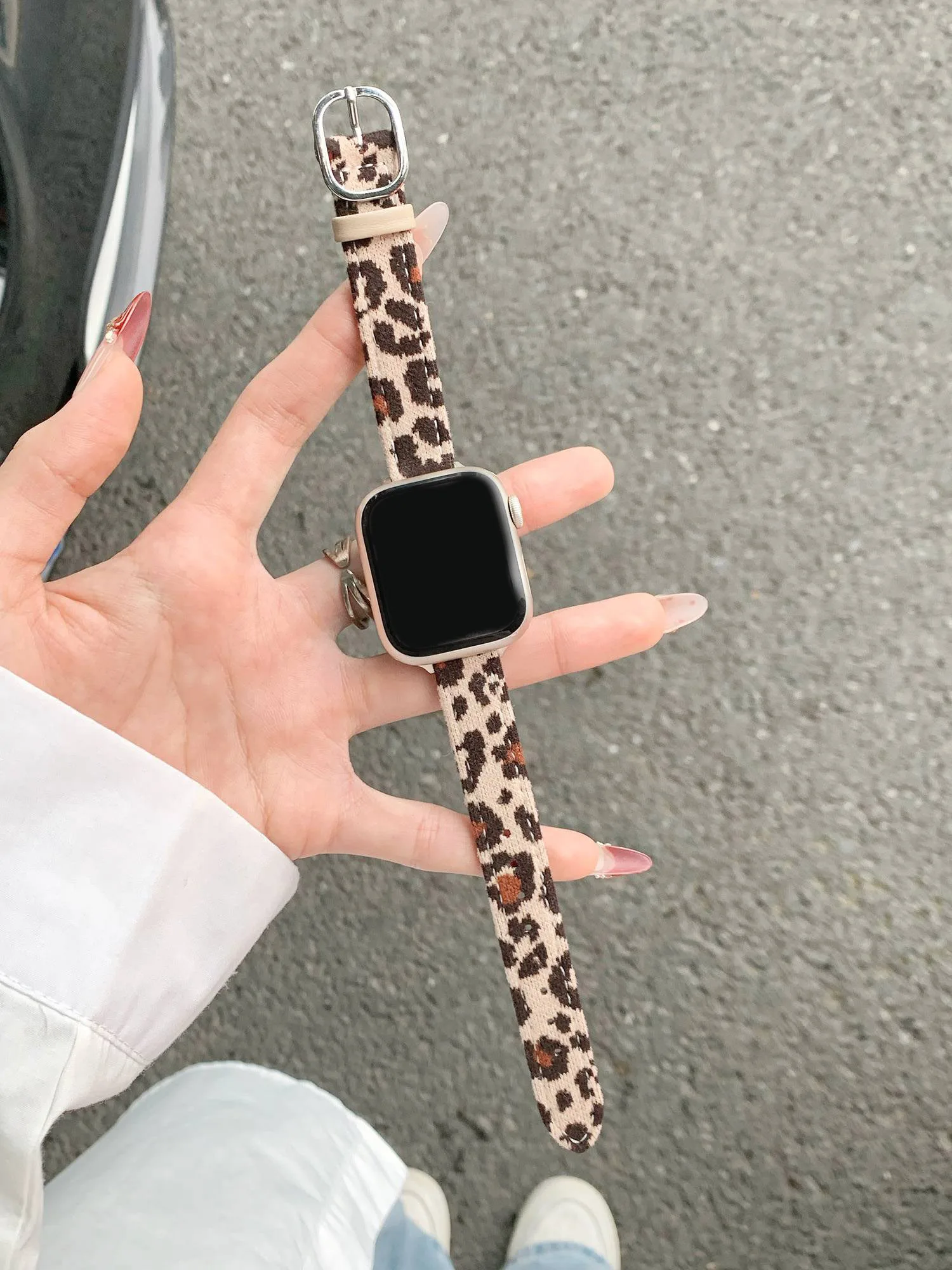 Nice Leopard Print Leather Loop Band for Apple Watch Women 44mm 40 45 41 49 42 38 Series 11 10 9 8 SE 7 6 5 4 3 Strap