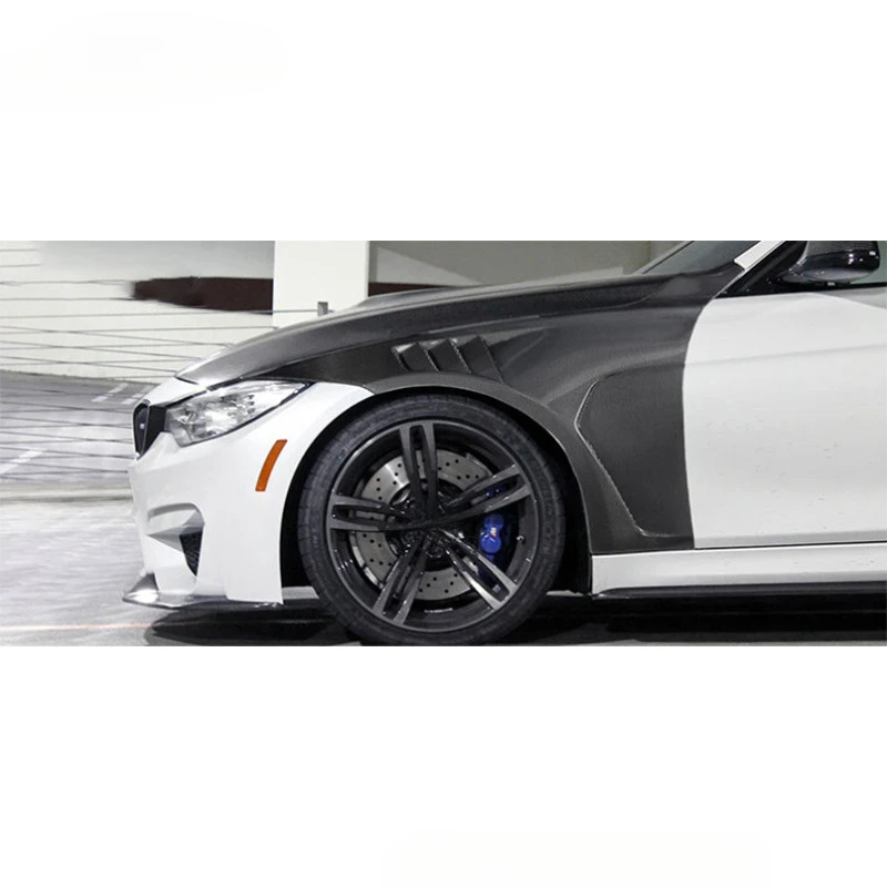 

For BMW F82 (2014-2020) Carbon Fiber Fender Side Mudguards