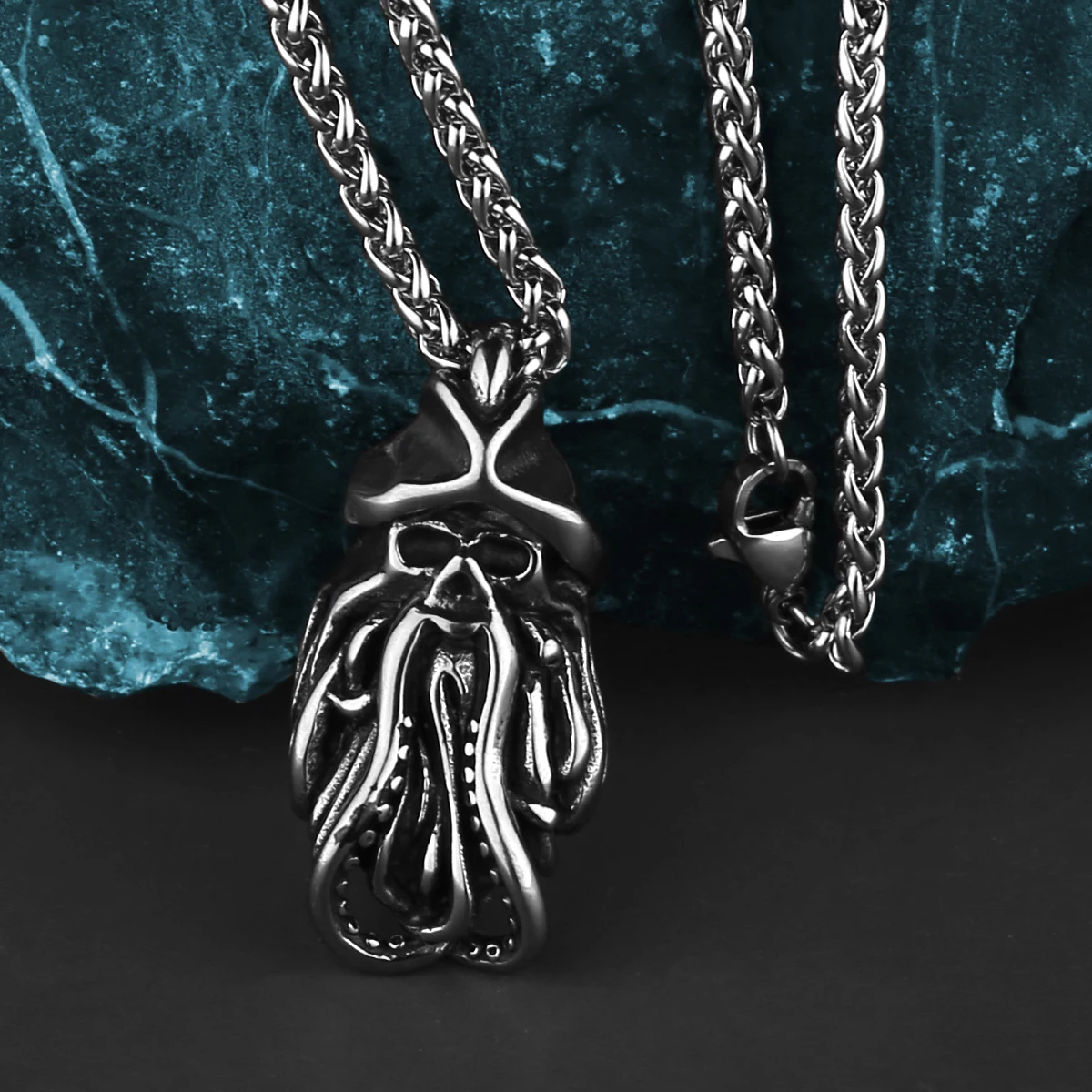 361L Stainless Steel Vintage Fashion Pirates Of The Caribbean Captain Octopus David Jones Pendant Necklace For Men And Women