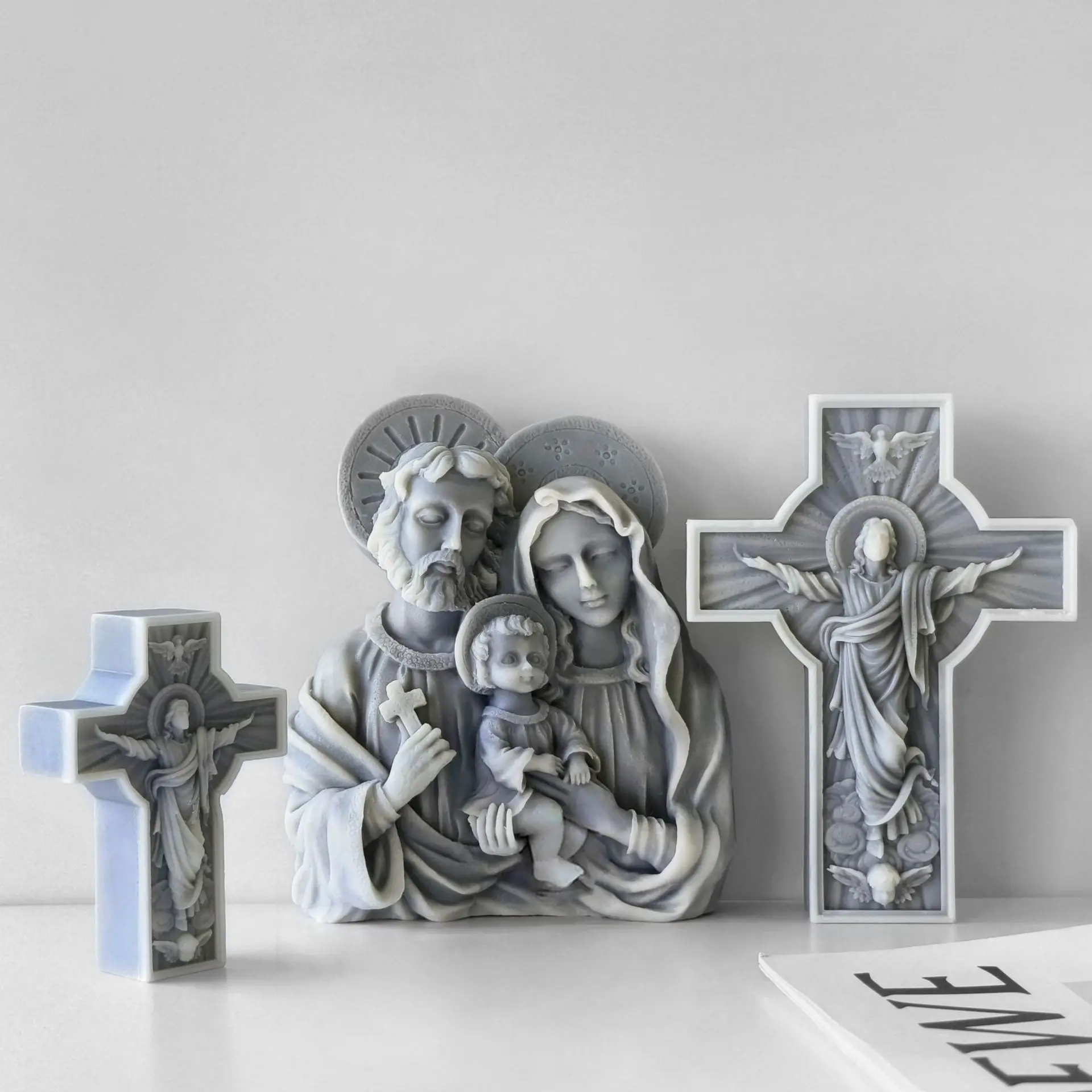 DIY Jesus Cross Portrait Silicone Mold Handmade Aroma Candle Plaster Resin Sculpture Ornament Mold Home Decor Crafts Making