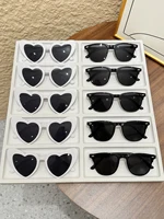 Juego de 10 Uds de gafas redondas y en forma de corazón a la moda, gafas negras, gafas blancas, gafas decorativas simples de moda