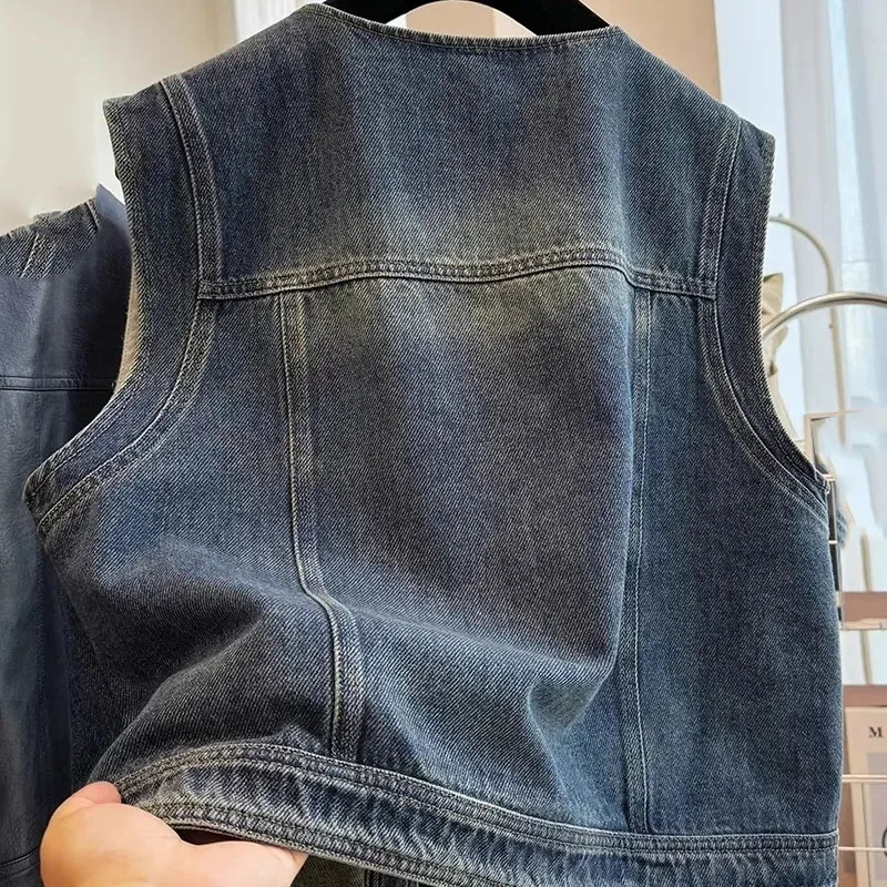 

Female Cowboy Sleeveless Women New Leisure Retro Washed Blue Denim Vest Outwear Autumn Ladies Loose Jeans Waistcoat Coat