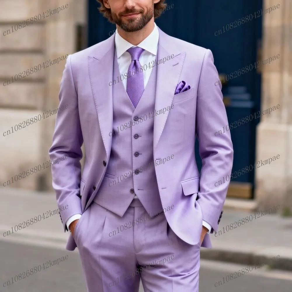 

Новые лавандовые мужские костюмы для формального жениха, жениха, свадебной вечеринки, выпускного вечера, деловые мужские смокинги, комплект из трех предметов, пиджак, жилет, брюки