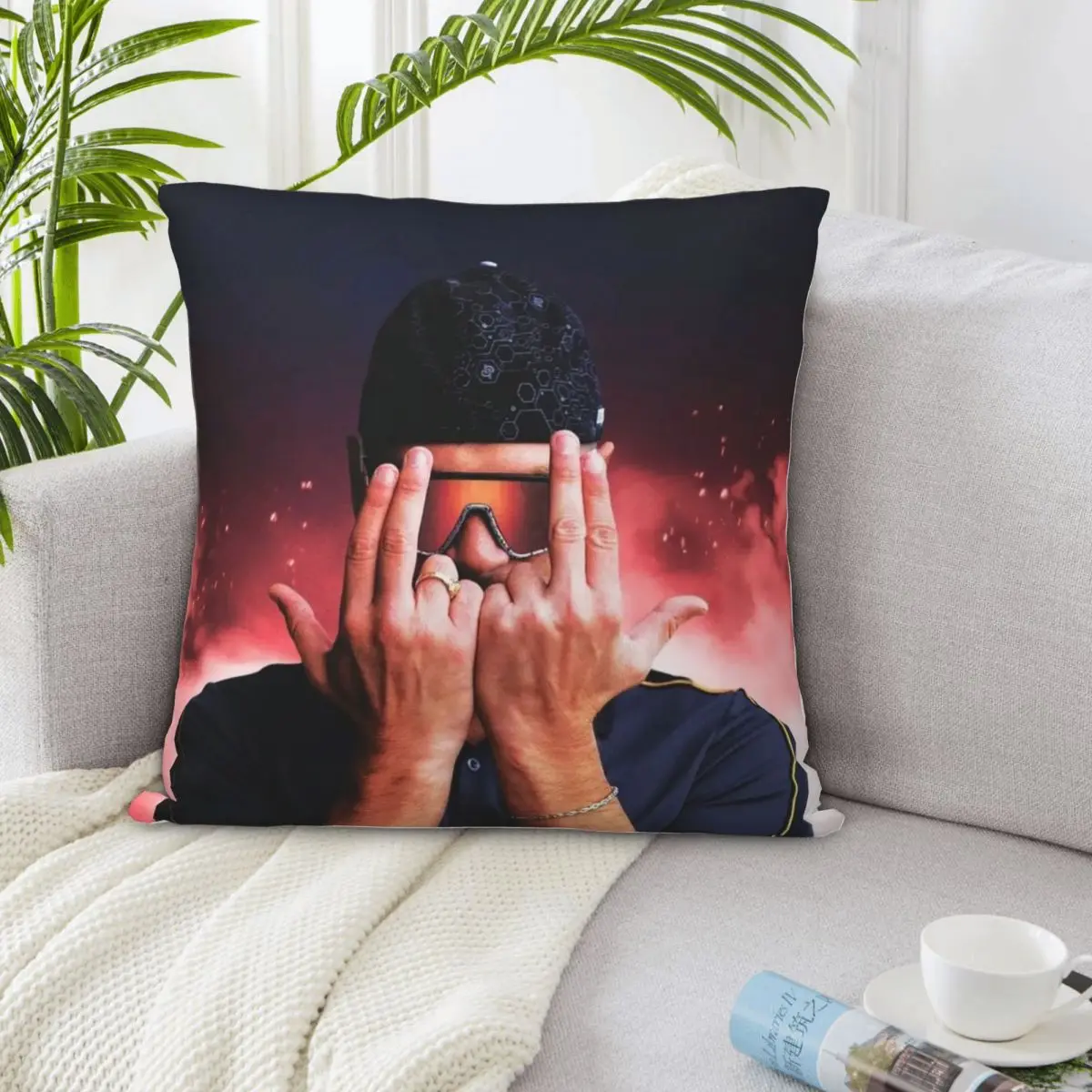 Jul 01682 Pillows B…