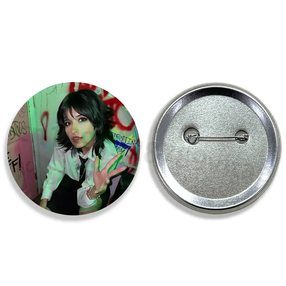 V-Violent Vira Band Tinplate Enamel Pins Creativity Printed Pictures Text Metal Lapel Badges Brooches