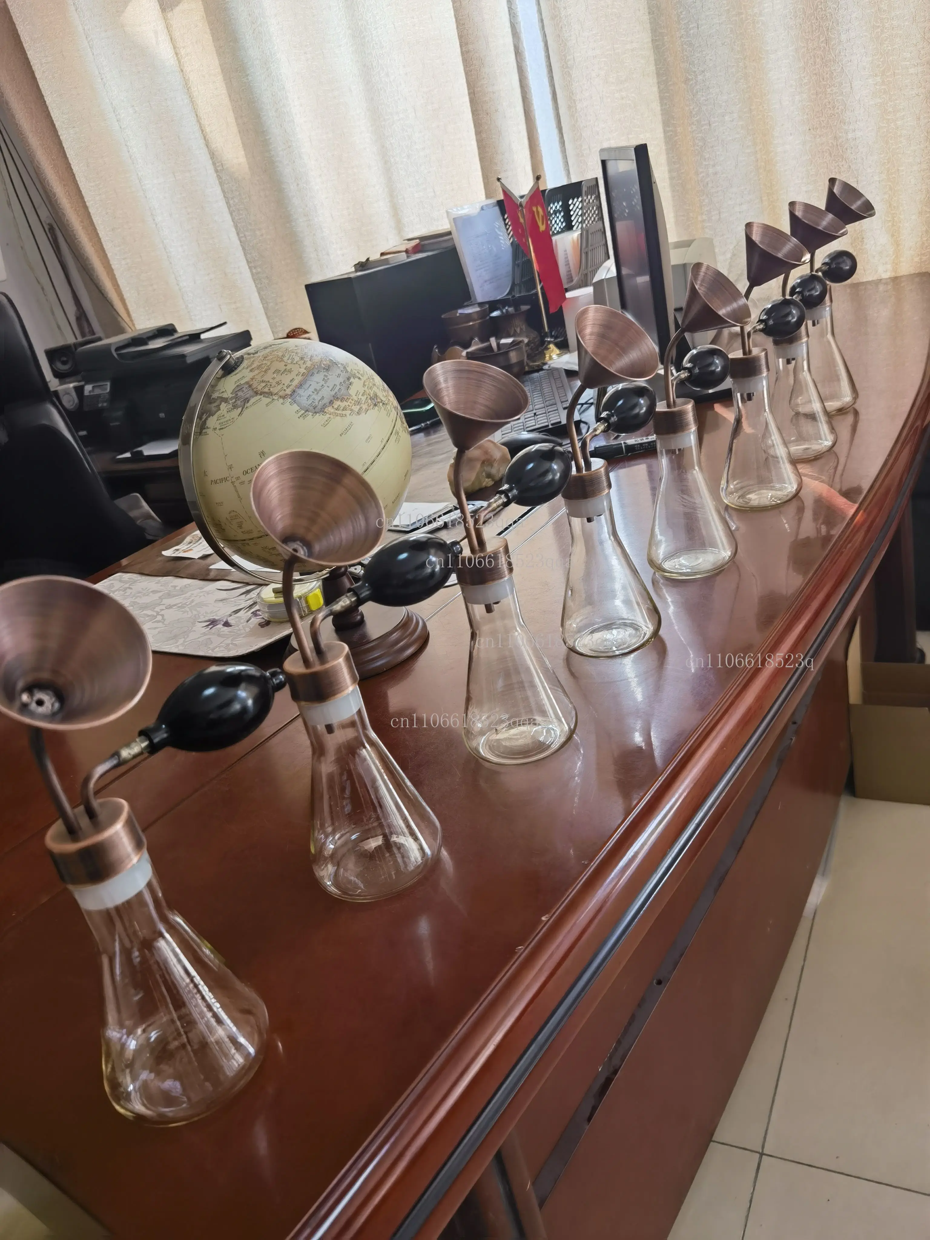 Glass creative custom scent bottle SPA spa brass scent instrument