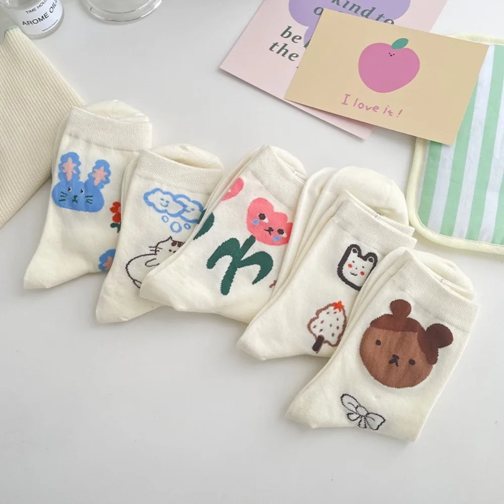 Cartoon Graffiti Pattern Women Cotton Socks Sweat Absorption Comfortable Cute Sports Socks Breathable Middle Tube Socks