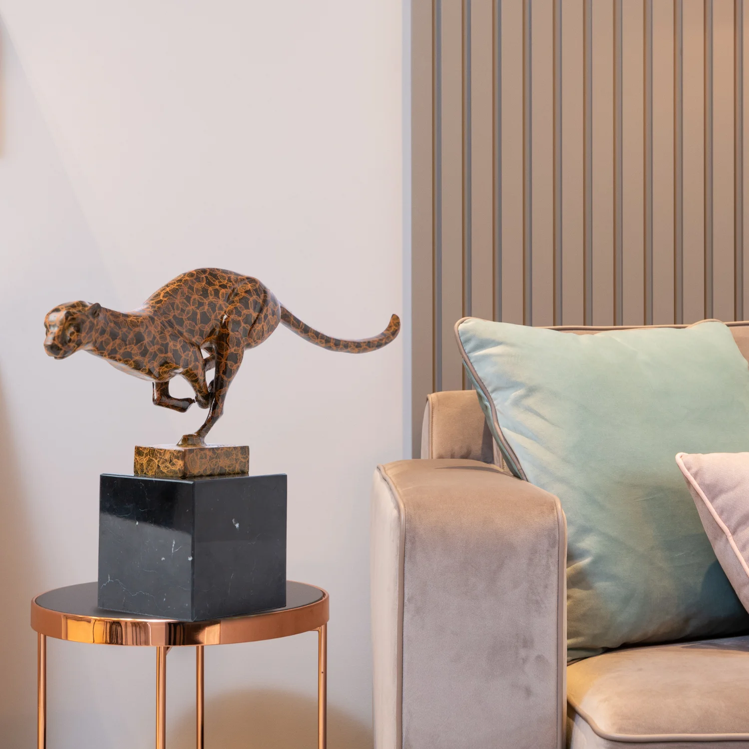 Bronze Leopard Statue On Marble Base Lost-Wax Cast Panther Jaguar Sculpture Handmade Animal Figurine For Home Art Desk Decor view 2