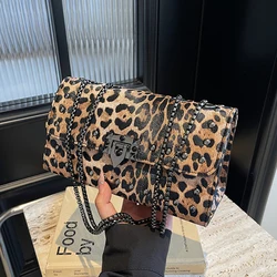 Borsa sotto le ascelle con stampa leopardata coreana Borsa a tracolla con catena di tendenza alla moda Borsa a tracolla con rivetto in salice 2024 Borsa da donna