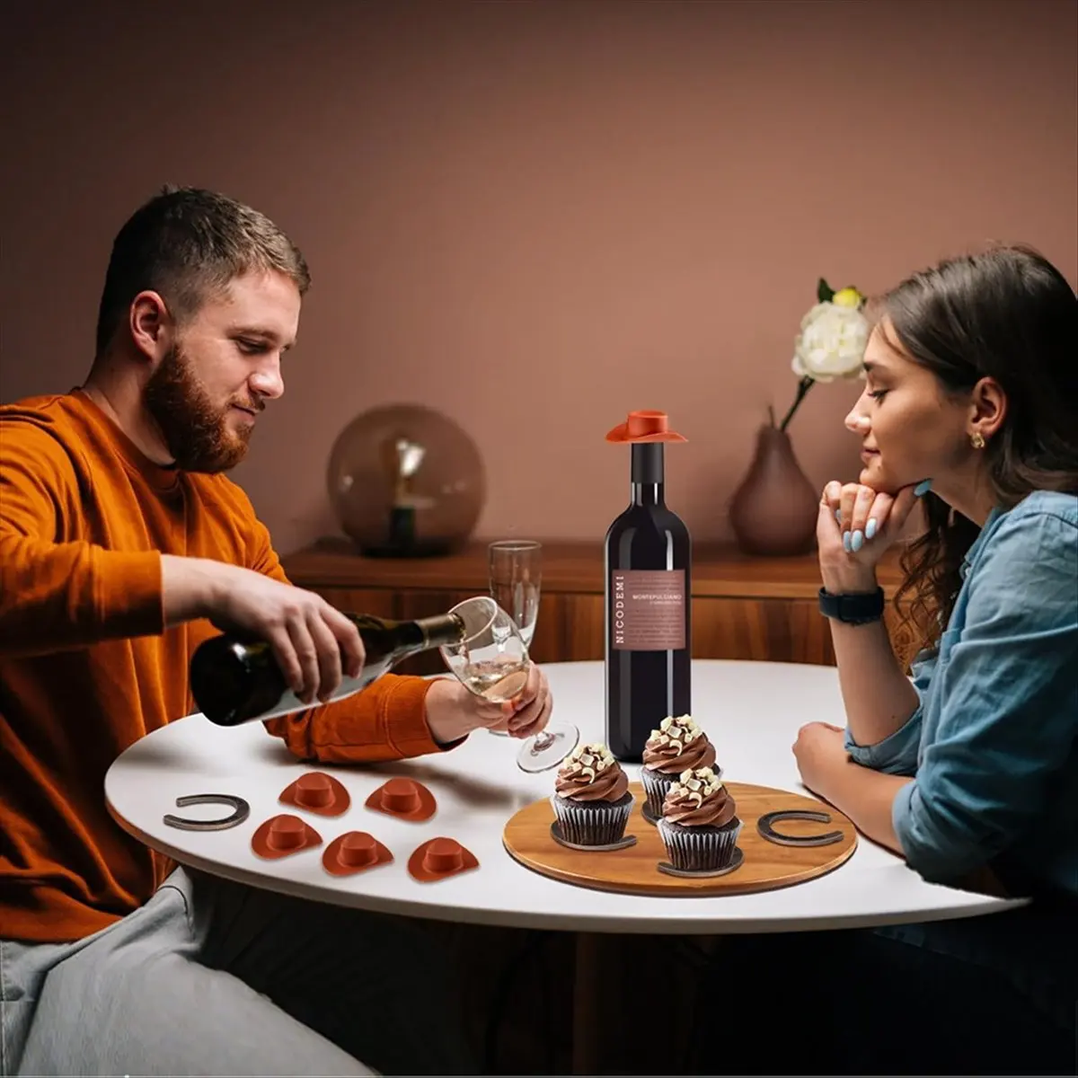 Western Themed Party Favors Plastic Mini Cowboy Hats and Good Luck Horseshoe Crafts Cowboy Hat Table Centerpieces A