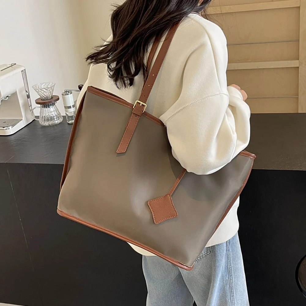 Large Capacity Custom Embroidery Tote Bag For Outside, New Simple And Versatile Handbag, Casual And Lightweight Yoga Fitness Bag view 5