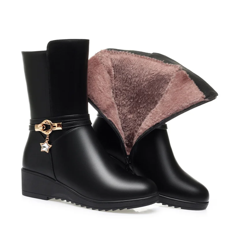 Woman Winter Warm Plus Fleece Snow Wedge Heel Boots Pu Leather Boots Flat Bottom Middle Tube Mother Comfort Cotton Shoes