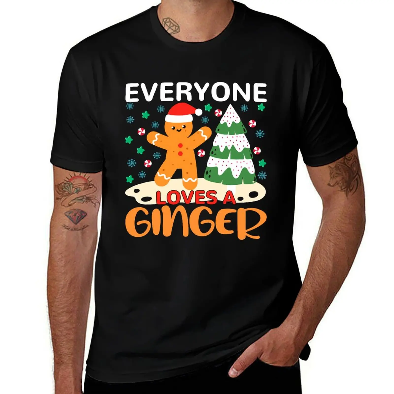 Everyone Loves Gringer Cookie Merry Christmas Gift For Family And Friends T-Shirt man t shirts for men casual T-Shirt