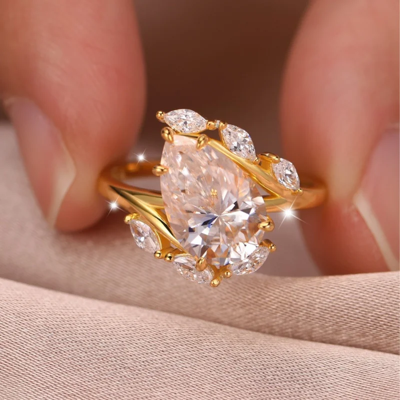 S925 Silver Plated with 18K Gold, Lab-Grown Diamond-Cut Pear-Shaped Moissanite 2-in-1 Wedding Ring Set Customizable
