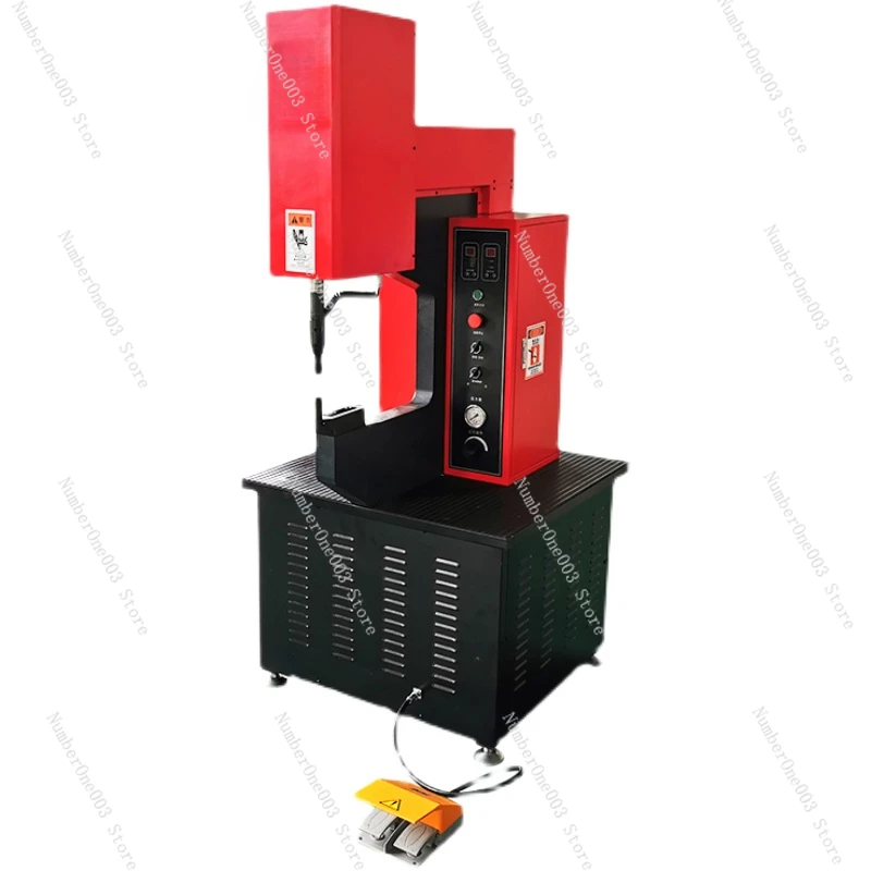 Hydraulic riveting machine Sheet metal processing Nut stud Automatic feeding No rivet machine