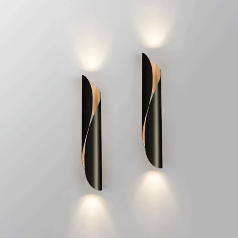 

Nordic Minimalist Living Room Wall Lamp Light Luxury Bedroom Designer Curve Lamps