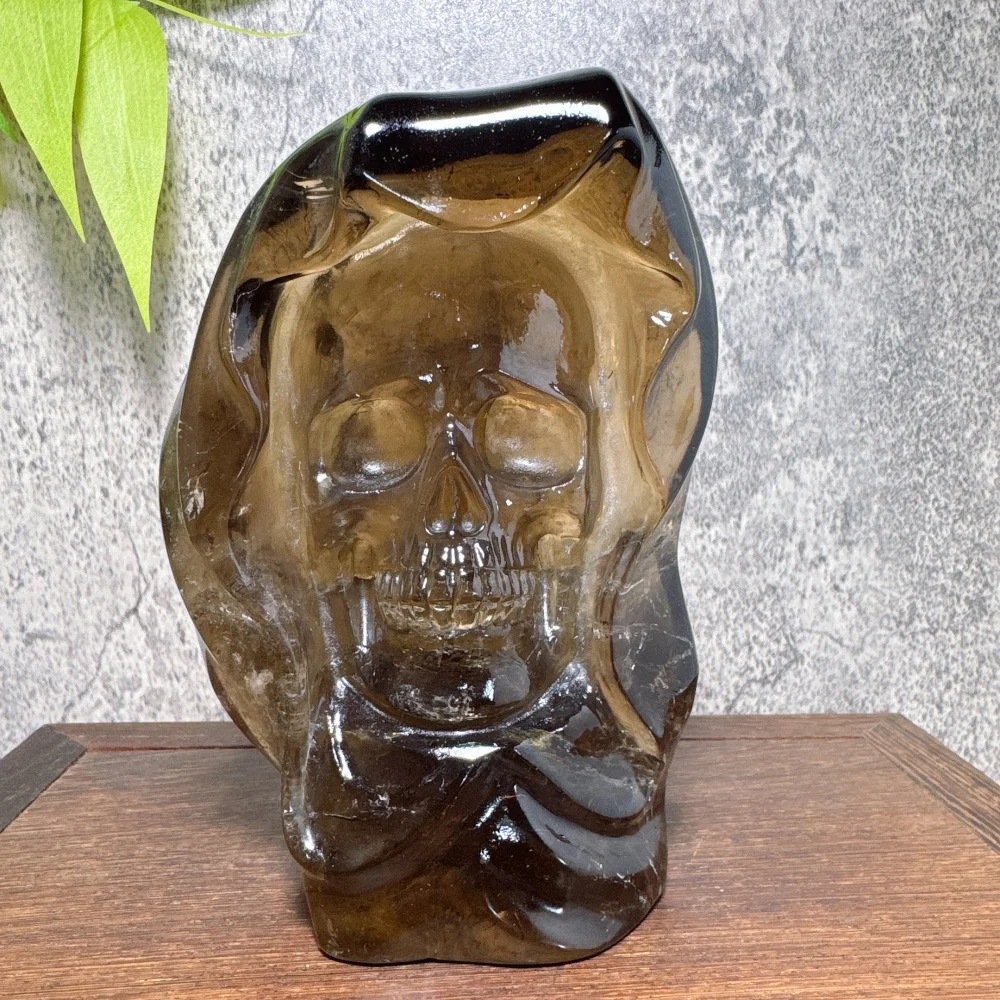Natural Smoky Quartz Crystal Skull for Wicca Witchcraft Healing Stones Home Decor Room Decor Maison Decorative Cranium