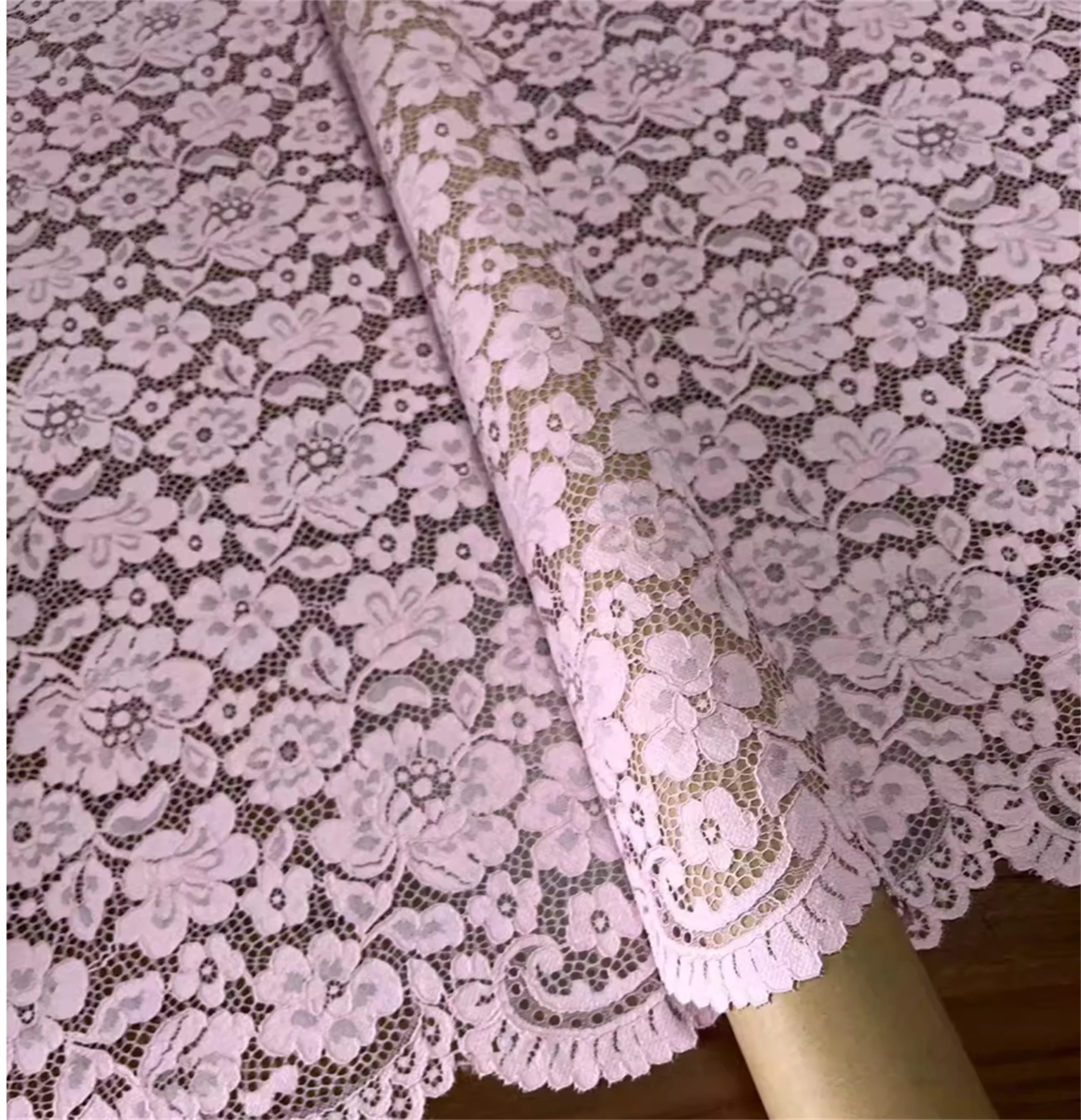 Tela de encaje color camel, tela hueca de hilo de hueso de coche resistente, tela para vestido y falda