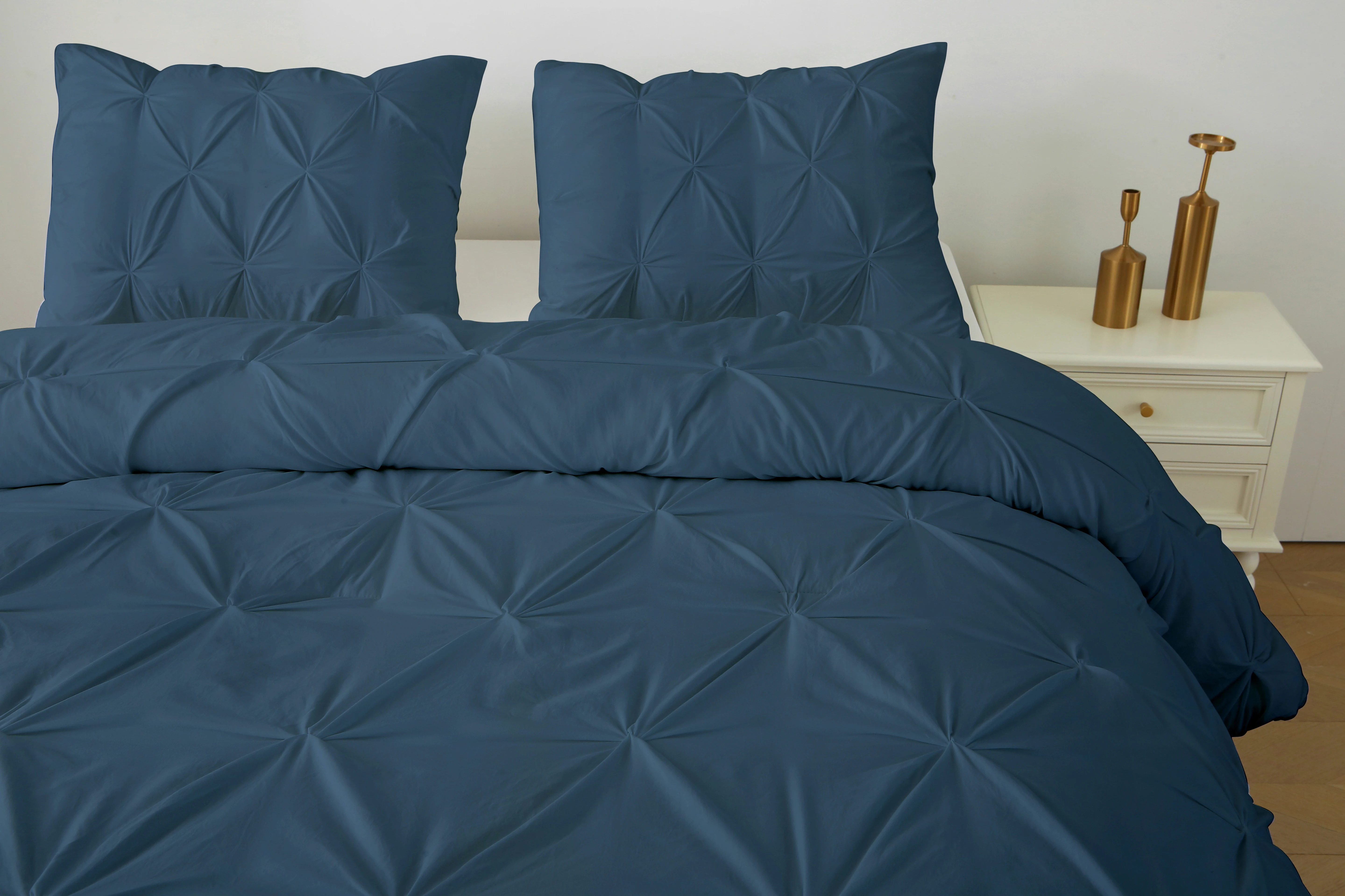 

Queen Comforter Set, 3 Pieces Pintuck Bedding Set with 1 Down Alternative Comforter and 2 Pillow Shams, Navy